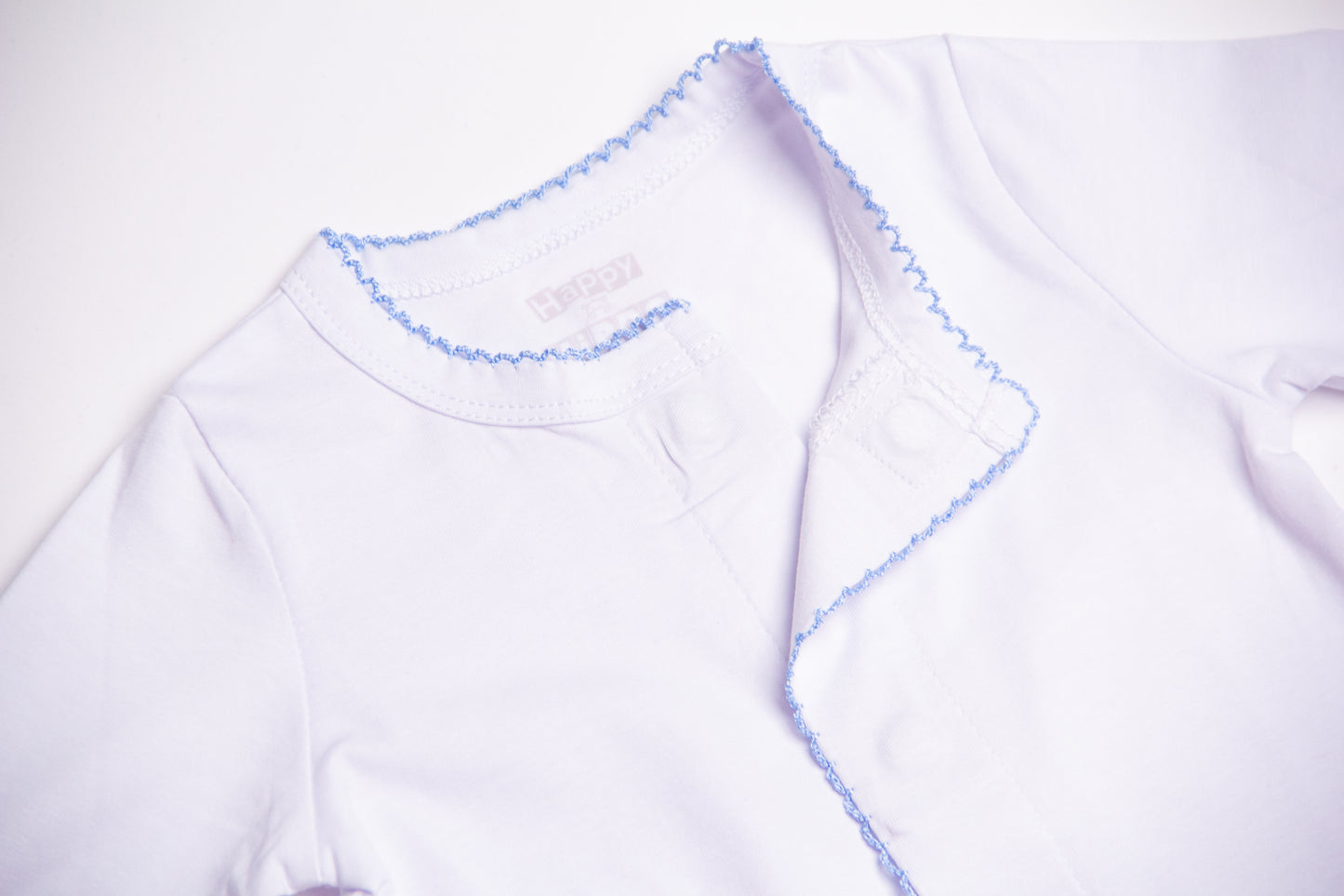 Pijama Blanca con Celeste